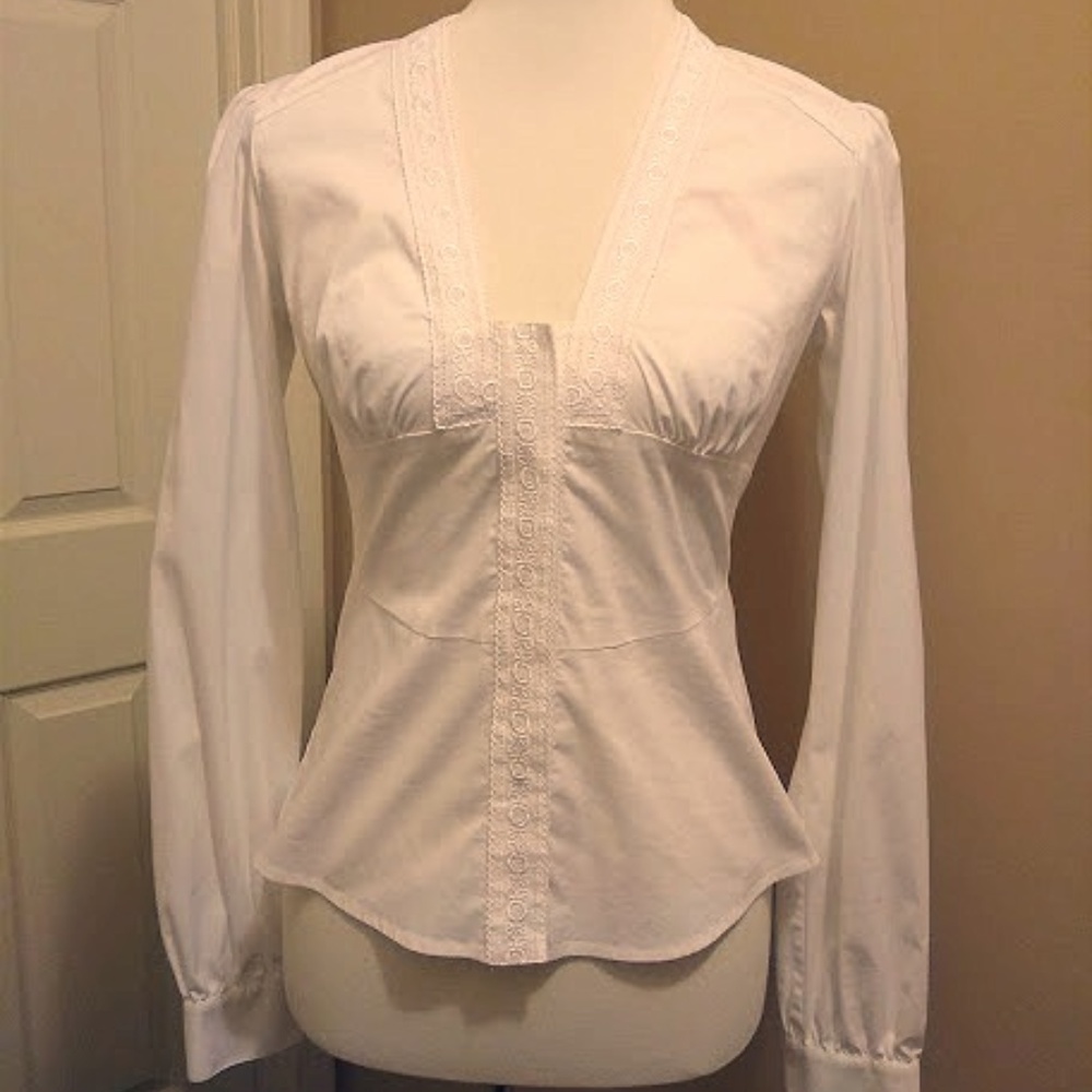 Small Laundry white button up w/ extra details